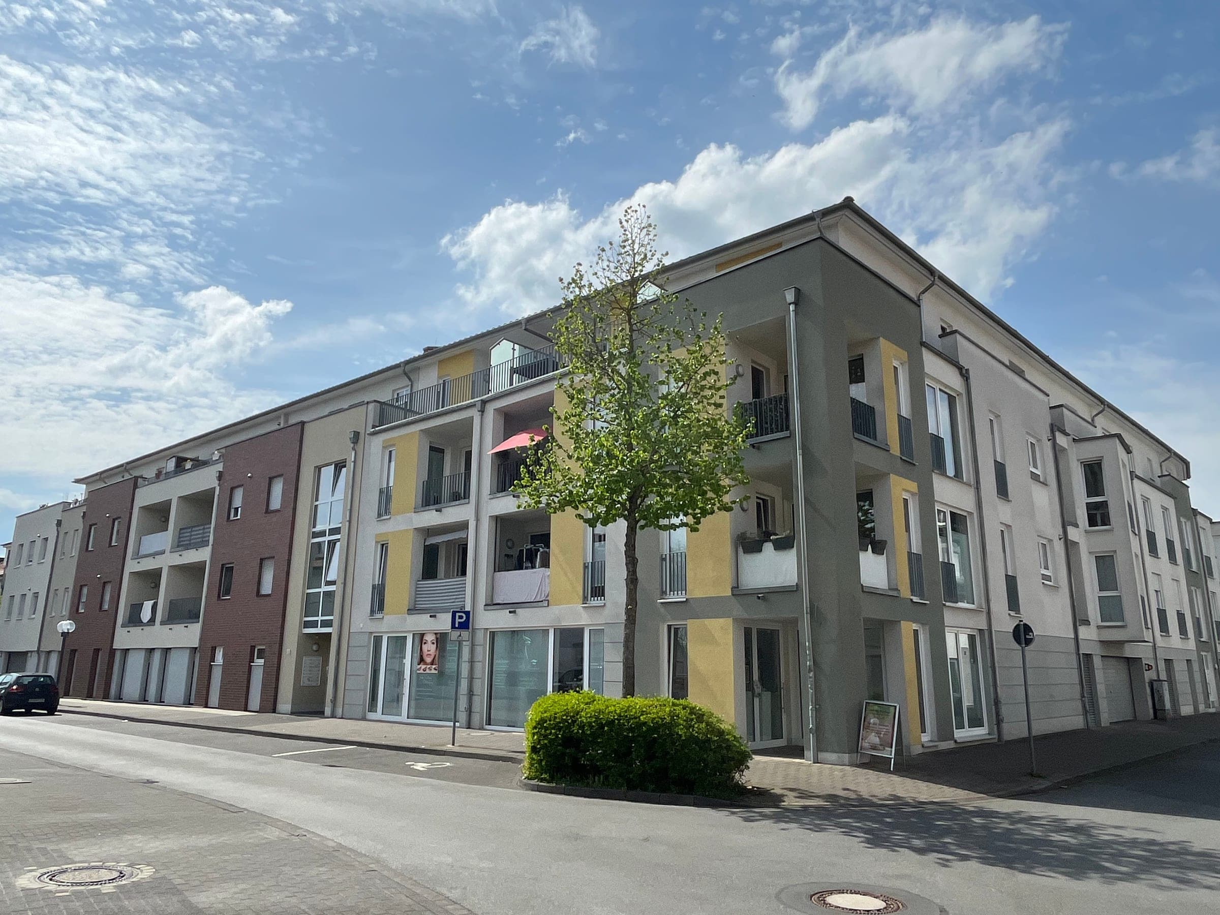 Luisenstraße 11 / Ostwall 27