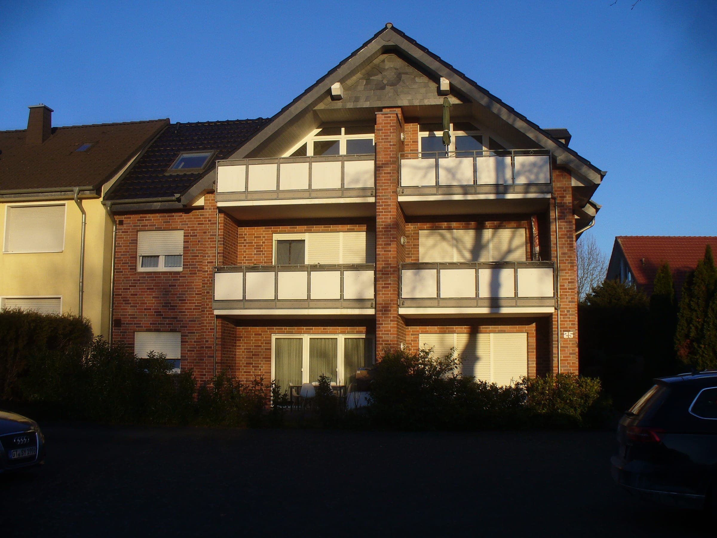 großzügige Dachgeschosswohnung